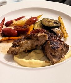 bò bít tết bằng máy chiên không dầu