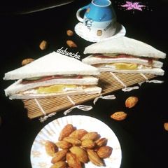 A picture of Egg Sandwich with Smooked Beef Grilled.