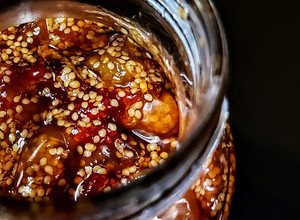 Una foto de Mermelada de Uchuvas y Ají🥵picante🌶️con Limón🍋...!