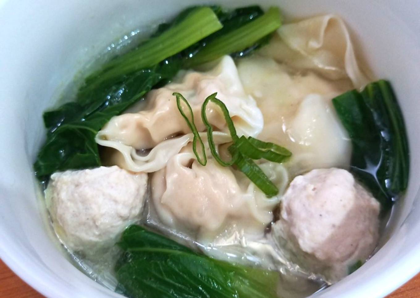 Pangsit Rebus (isi ayam)