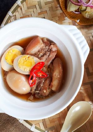 Hình của món Thịt kho tàu - món đoàn viên.
