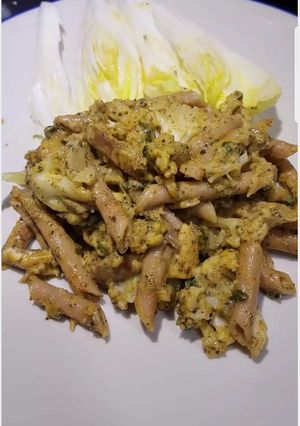 Una foto de Macarrones al coliflor, champiñones y crema de trufa