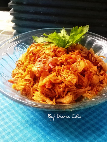 Resep Ayam Suwir Pedas Manis, Bisa Manjain Lidah