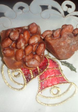 Una foto de Dulce de crocante de maní