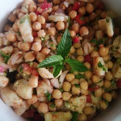 A picture of Chana chat.