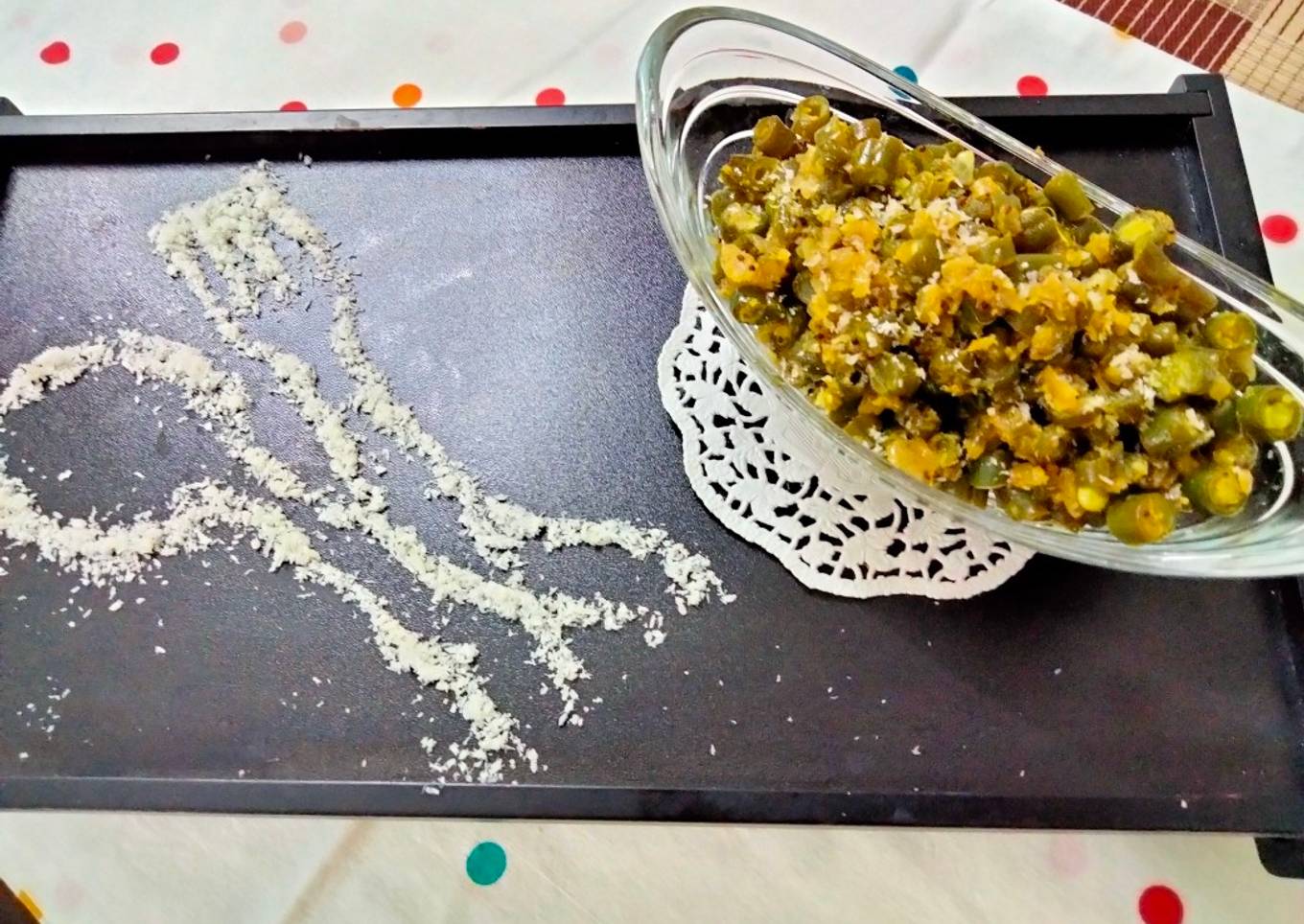 French beans in Mustard and coconut