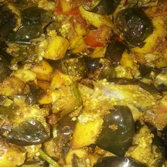 A picture of Dry brinjal potato.