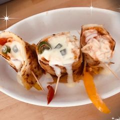 A picture of Cheesy Chinese Dosa.
