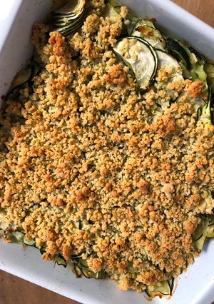 Une photo de Crumble de courgettes à la feta