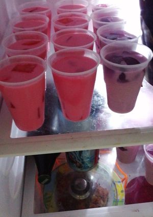 Una foto de Gelatina de leche Carnation