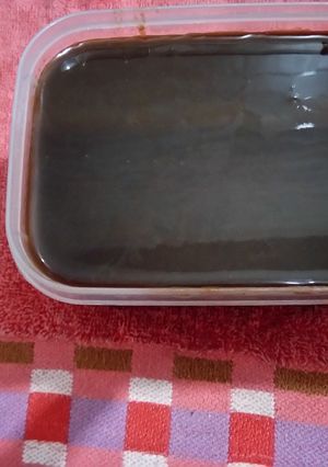 A picture of Tamarid chutney made at home...