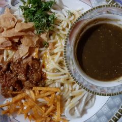 A picture of Imli Poodina khati meethi chatni.