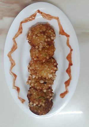 A picture of Sabudana tikki.