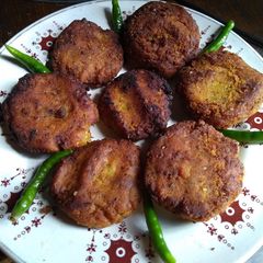 A picture of Jackfruit seeds fritters.