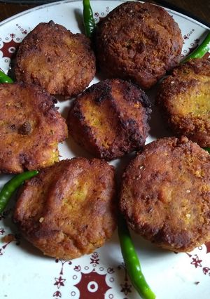 A picture of Jackfruit seeds fritters.