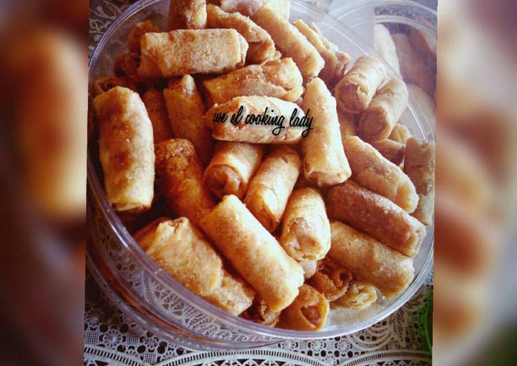 Sumpia abon+rebon khas cirebon ala We eL