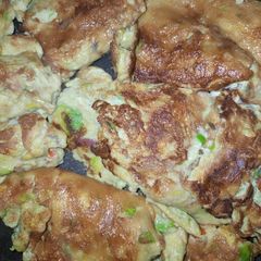 A picture of PEAR FRIED EGG!.