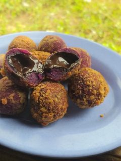 Foto resep Bola bola ubi ungu coklat lumer