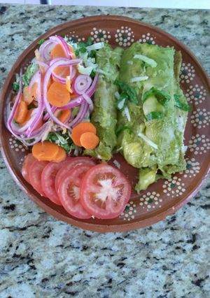 Una foto de Enchiladas con poblano