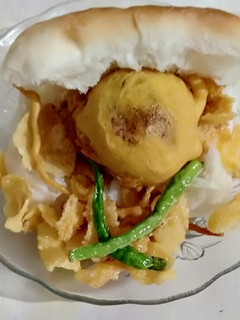 वडापाव ( vada pav recipe in marathi रेसिपी चे मुख्य फोटो
