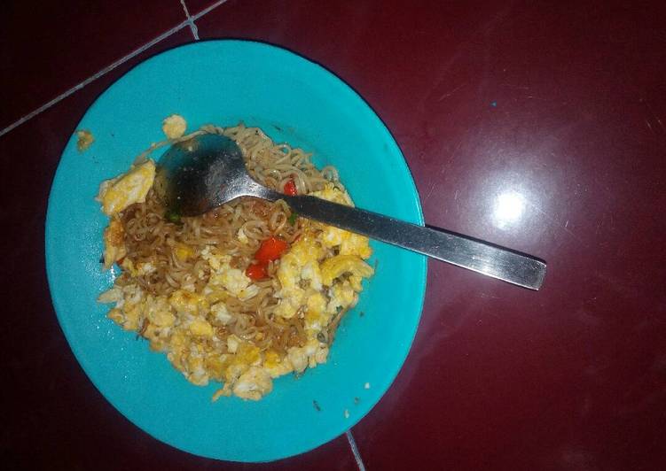 Resep Oseng mie telur orak arik yang Enak Banget