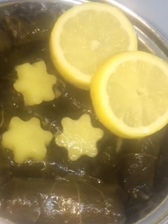 صورة لوصفة محشي ورق العنب بالليمون🍋