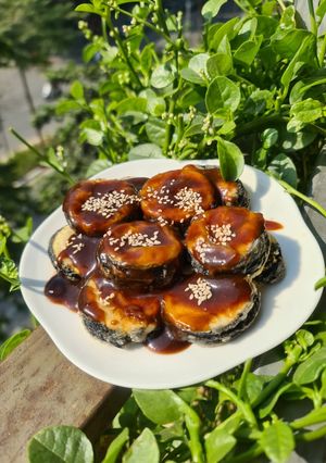 Hình của món Đậu hũ non cuộn rong biển sốt Teriyaki 🍙.