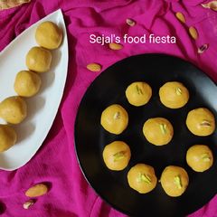 A picture of Besan ladoo.