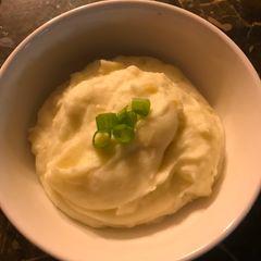 A picture of Confetti  Mashed Potatoes.