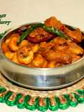 Kozhi Pidi/Rice Dumplings in Chicken Gravy