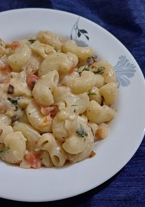 A picture of Creamy Pasta.