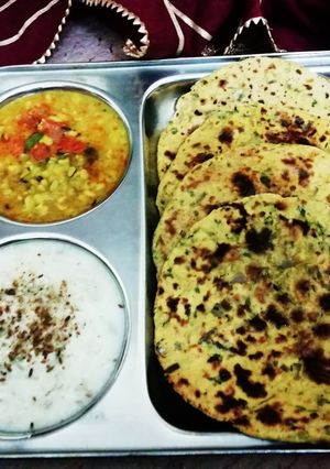 A picture of Tandoori Missi Roti.