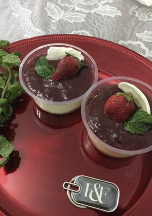 A picture of NO BAKE WHITE Chocolate CHEESE CAKE # foodies & friends#Ramzanketayere.