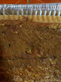 Una foto de Torta con relleno de canela 🍰