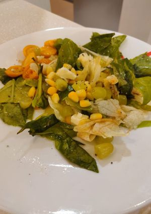 A picture of Corn Lettuce Salad.