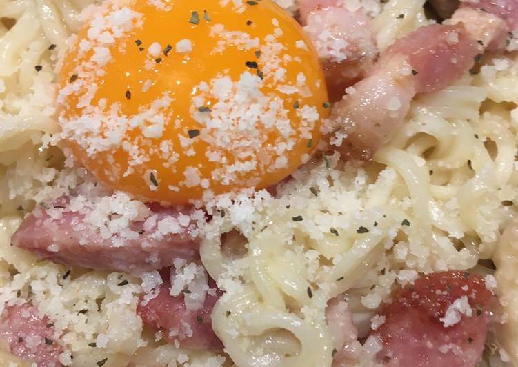 La carbonara dans tous ses états et sa sauce parmesan