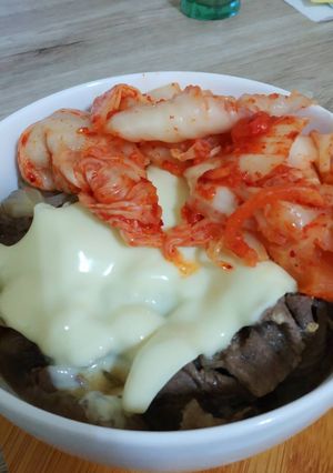 泡菜起司牛丼飯 的食譜成品照片