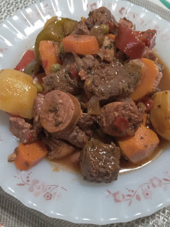 Una foto de Estofado de Carne 🥩María