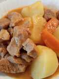 Patatas guisadas con carne en Monsieur Cuisine Connect