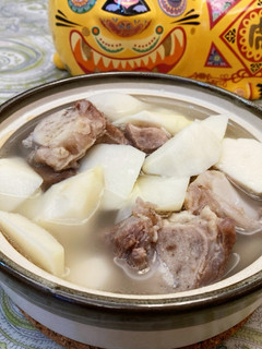 綠竹筍大骨湯 的食譜成品照片