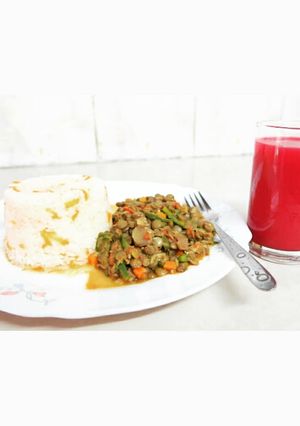 A picture of DELICIOUS AND HEALTHY GREEN LENTIL STEW | VEGAN | KAMANDE.