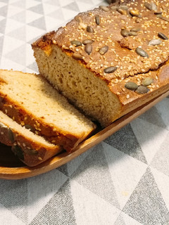 Una foto de Pan de quinoa sin harina