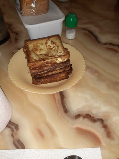 A picture of French toast bread.