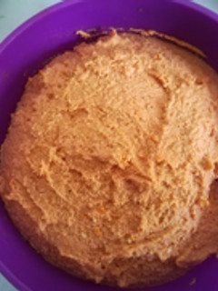 Una foto de Paté de tofu con sopa de tomate