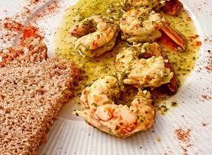 Una foto de Gambones portugueses al horno
