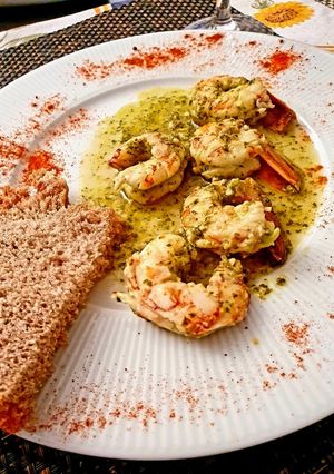 Una foto de Gambones portugueses al horno