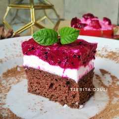 รูปของ Dragon Fruit Chocolate Cake