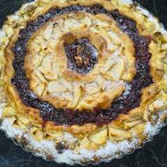 Una foto de Tarta de manzana y membrillo sin manteca