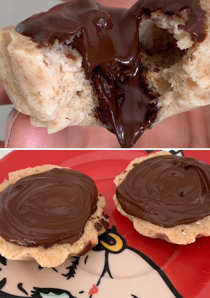 Una foto de Muffins de chocolate fit al microondas