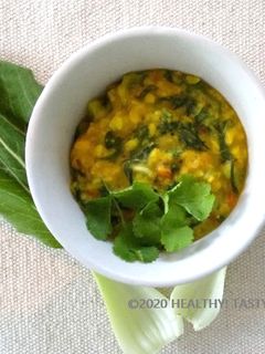 पाक चोई और धुली माह की दाल (Pak choi aur urad ki dal recipe in Hindi) रेसिपी मुख्य फोटो
